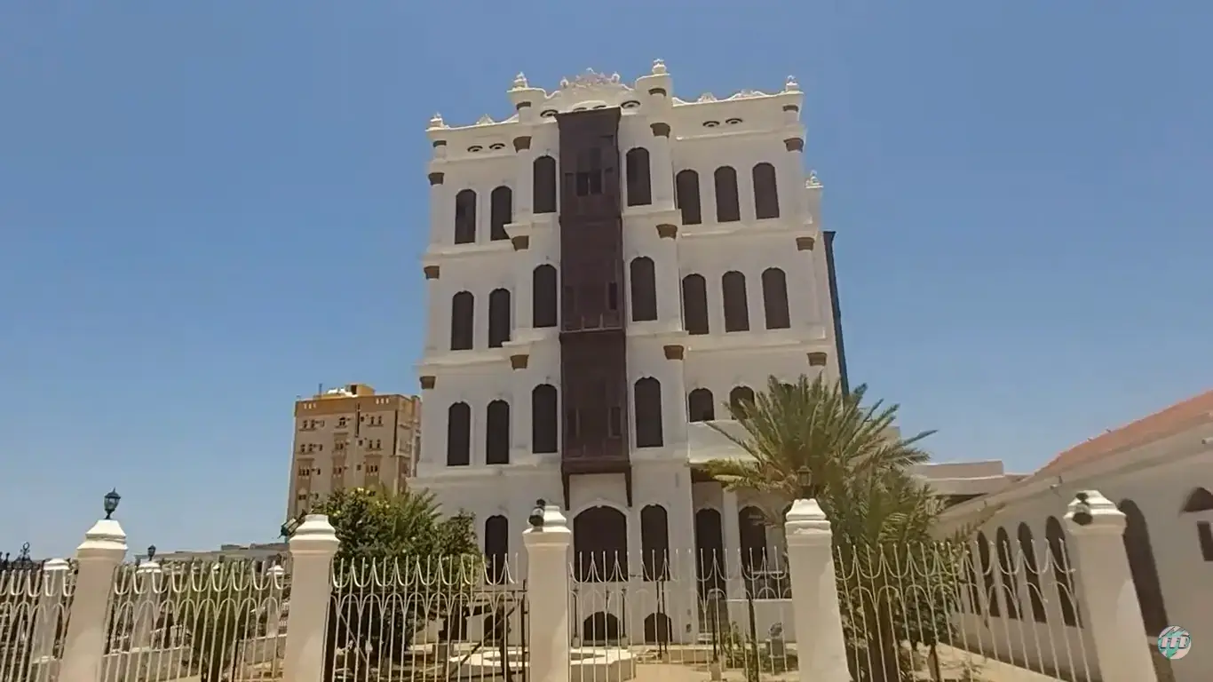 Shubra Palace